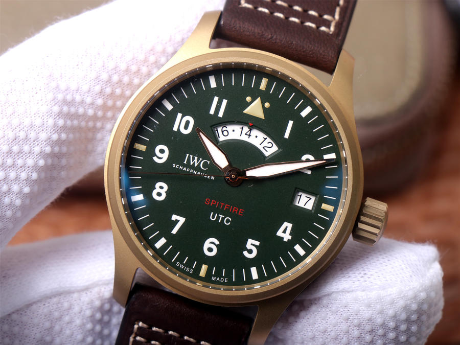 IWC Spitfire pilot UTC World - 1:1 Superclone