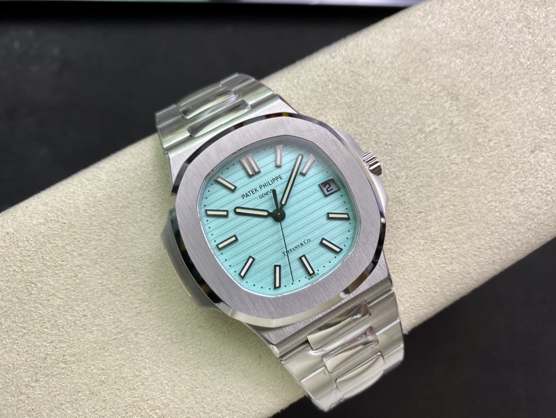 Patek Philippe Nautilus 5711/1A Tiffany 