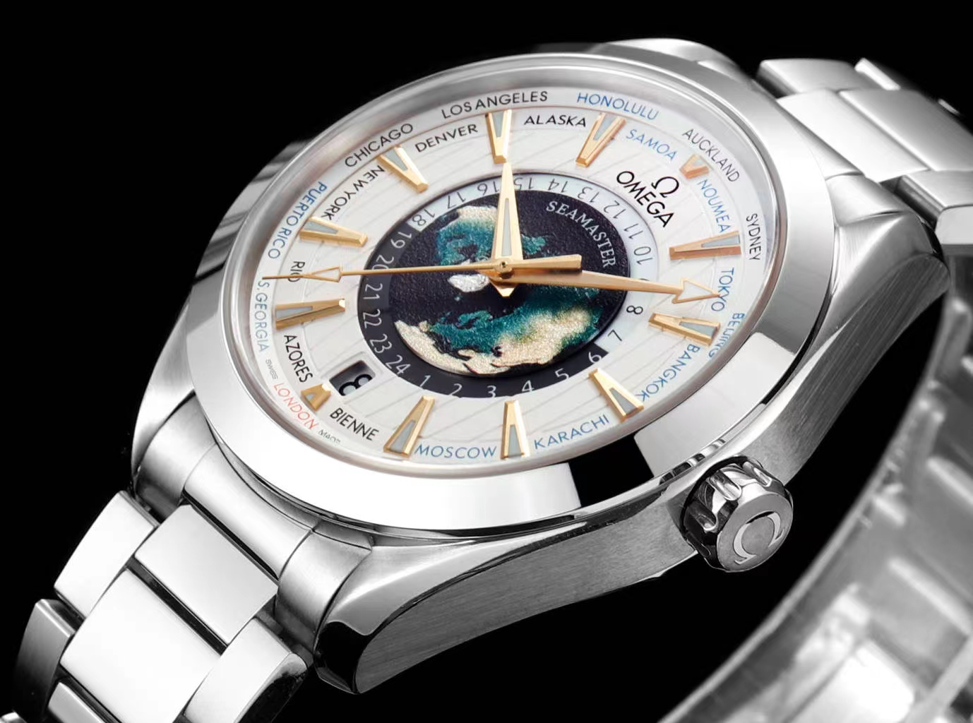 Omega Aqua Terra 150M - Co-Axial Master Chronometer GMT Worldtimer 43 mm