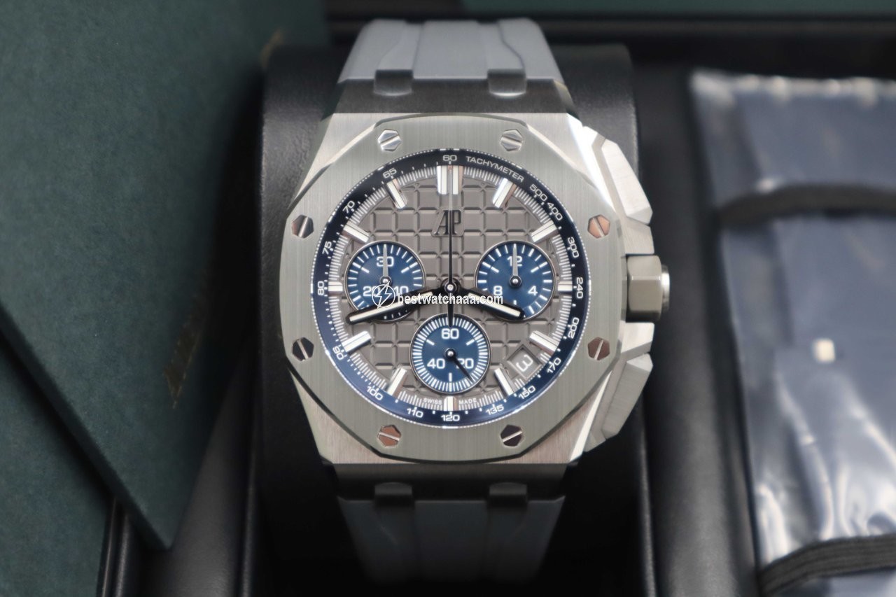 Audemars Piguet Royal Oak Offshore Mens watch Unisex Automatic Titanium 26420IO.OO.A009CA.01 - gallery