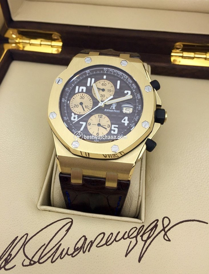 Audemars Piguet Royal Oak Offshore Mens watch Unisex Automatic Yellow gold 26007BA.OO.D022CR.01