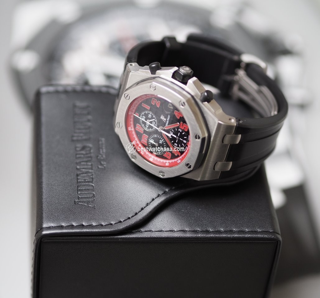 Audemars Piguet Royal Oak Offshore Mens watch Unisex Automatic Titanium 26198TI.OO.D101CR.01