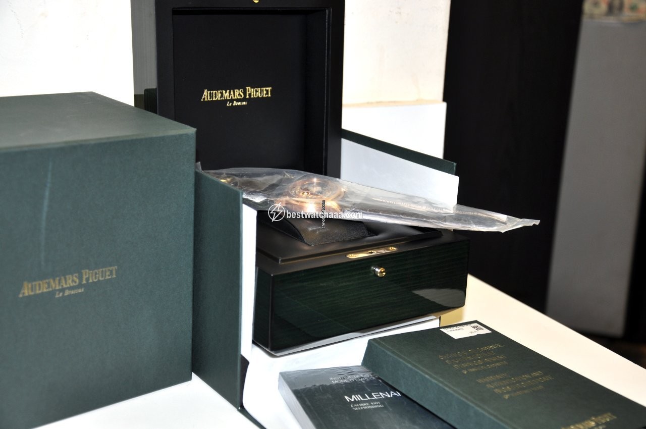Audemars Piguet Millenary 4101 Mens watch Unisex Automatic Rose gold Ref. 15350OR.OO.D093CR.01 - gallery