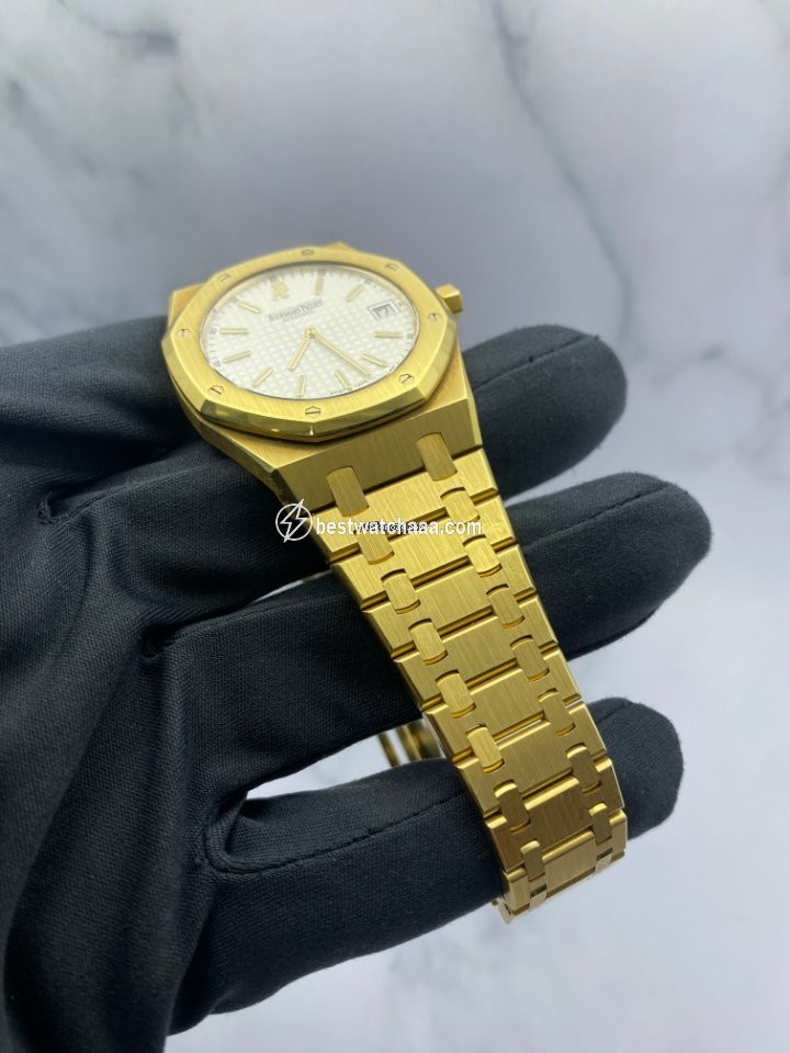 Audemars Piguet Royal Oak Jumbo Mens watch Unisex Automatic Yellow gold 15202BA.OO.0944BA.01 - gallery