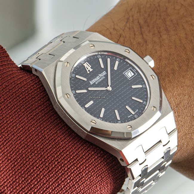 Audemars Piguet Royal Oak Jumbo Mens watch Unisex Automatic Steel 15202ST.OO.0944ST.02 - gallery