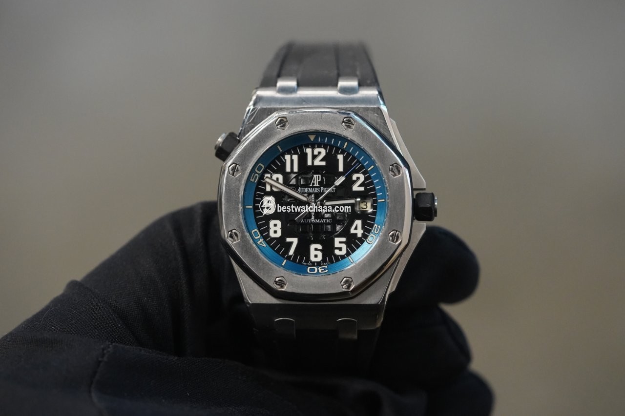 Audemars Piguet Royal Oak Offshore Diver Mens watch Unisex Automatic Titanium 15701ST.OO.D002CA.02