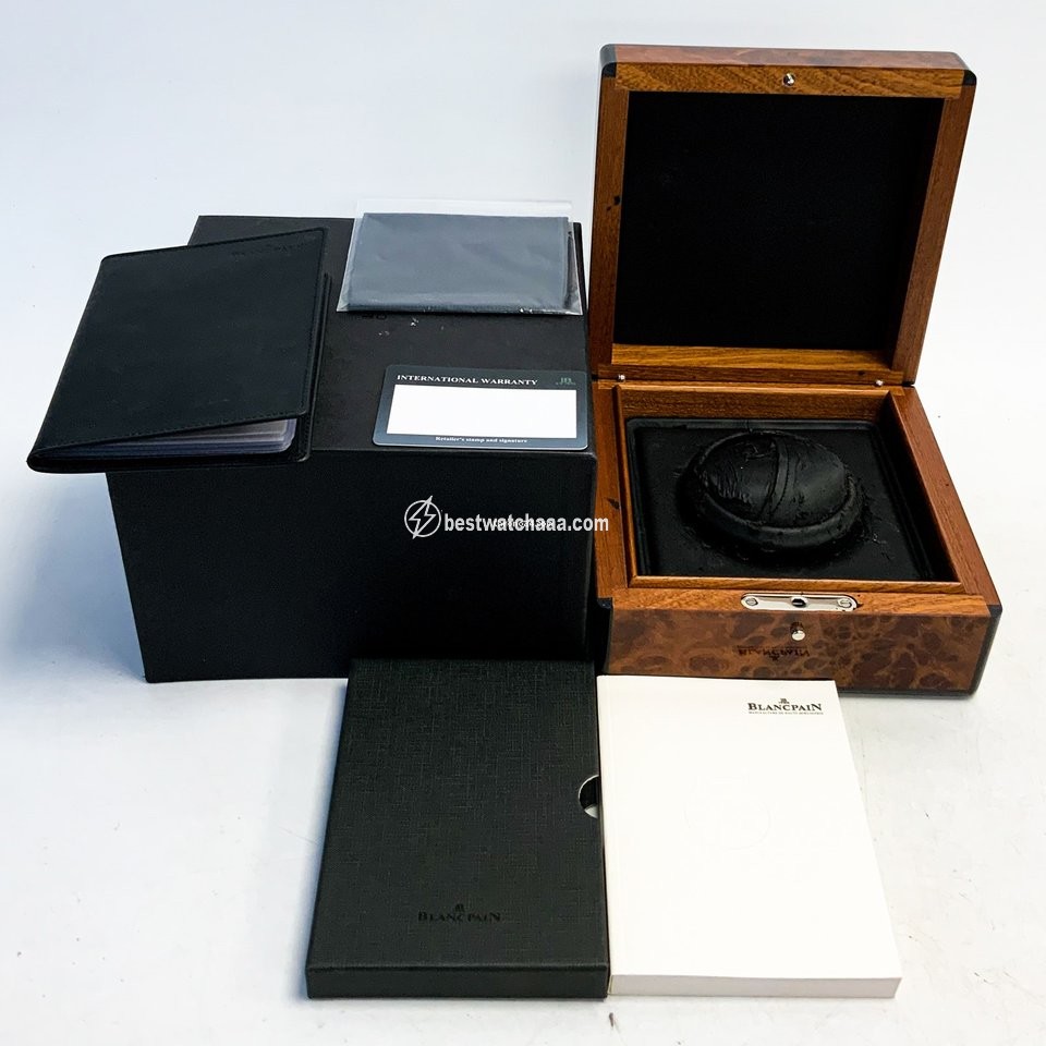 Blancpain Leman Reveil GMT Mens watch Unisex Automatic Titanium 2041-12A30-64B - gallery