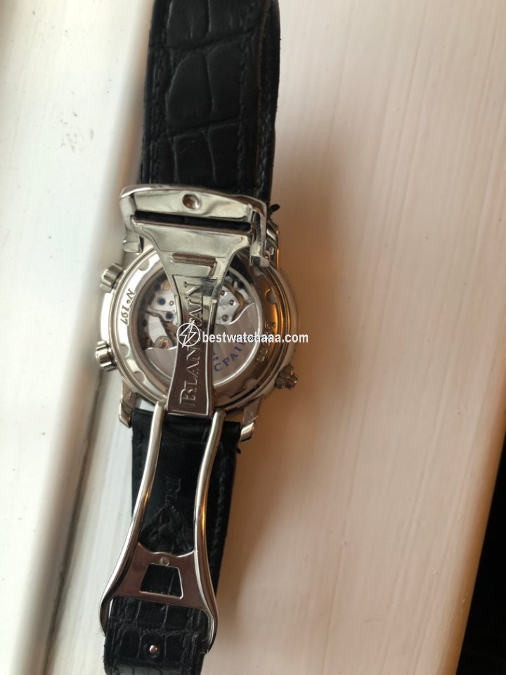 Blancpain Leman Reveil GMT Mens watch Unisex Automatic White gold 2841-1542-53b - gallery