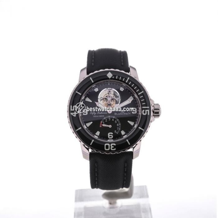 Blancpain Fifty Fathoms Mens watch Unisex Automatic White gold 5025-1530-52A