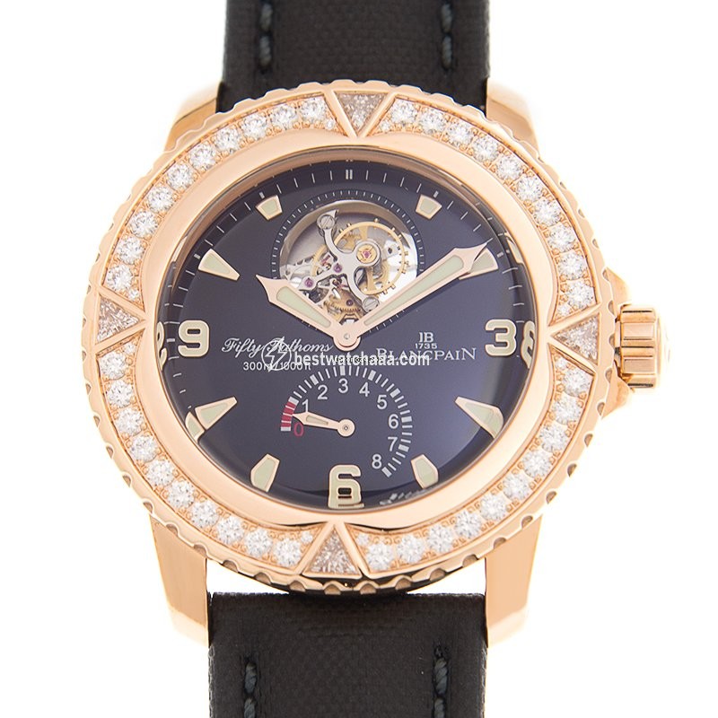 Blancpain Fifty Fathoms Mens watch Unisex Automatic Rose gold 5025-9530-52A