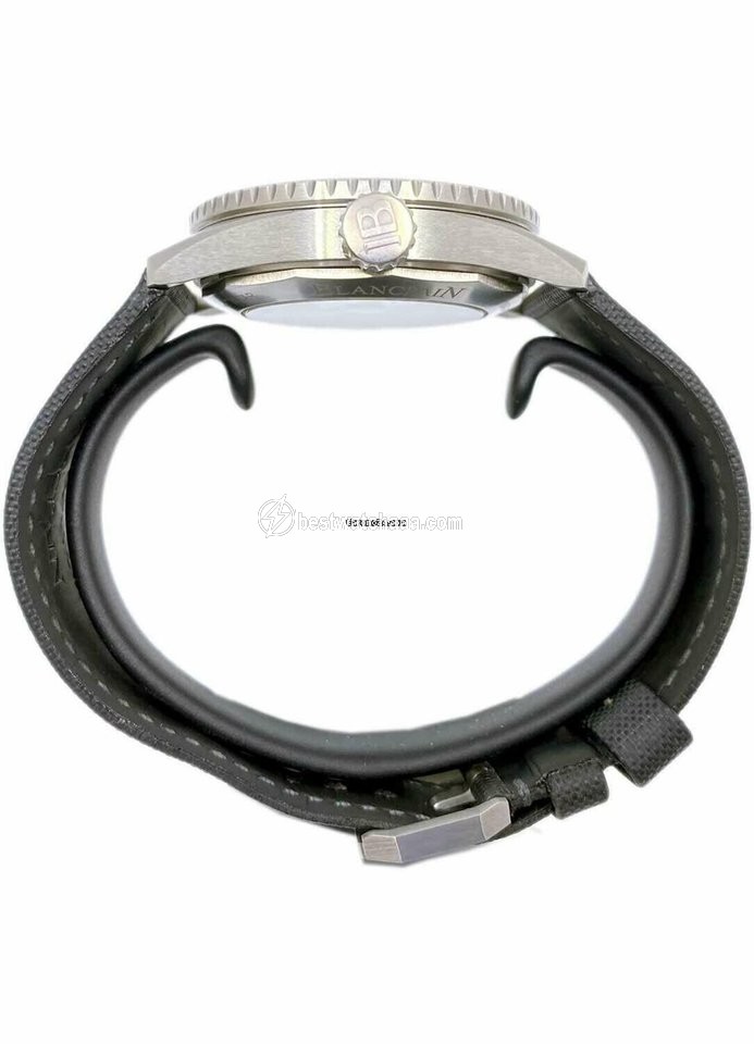 Blancpain Fifty Fathoms Bathyscaphe Mens watch Unisex Automatic Titanium 5000 1230 B52A - gallery