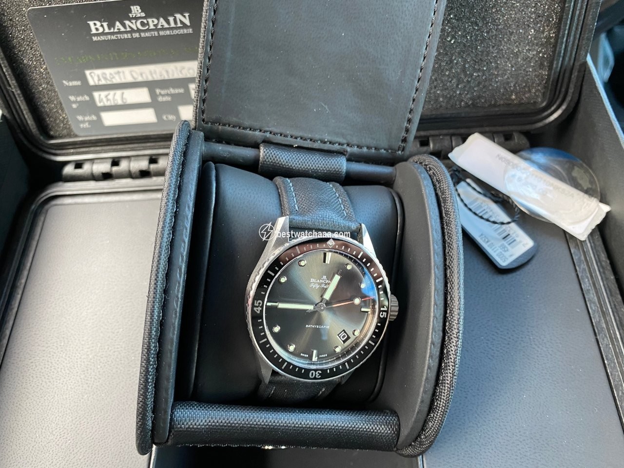 Blancpain Fifty Fathoms Bathyscaphe Mens watch Unisex Automatic 5000 1110 B52A