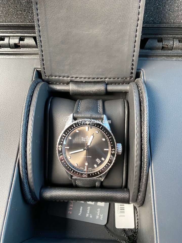 Blancpain Fifty Fathoms Bathyscaphe Mens watch Unisex Automatic 5000 1110 B52A - gallery