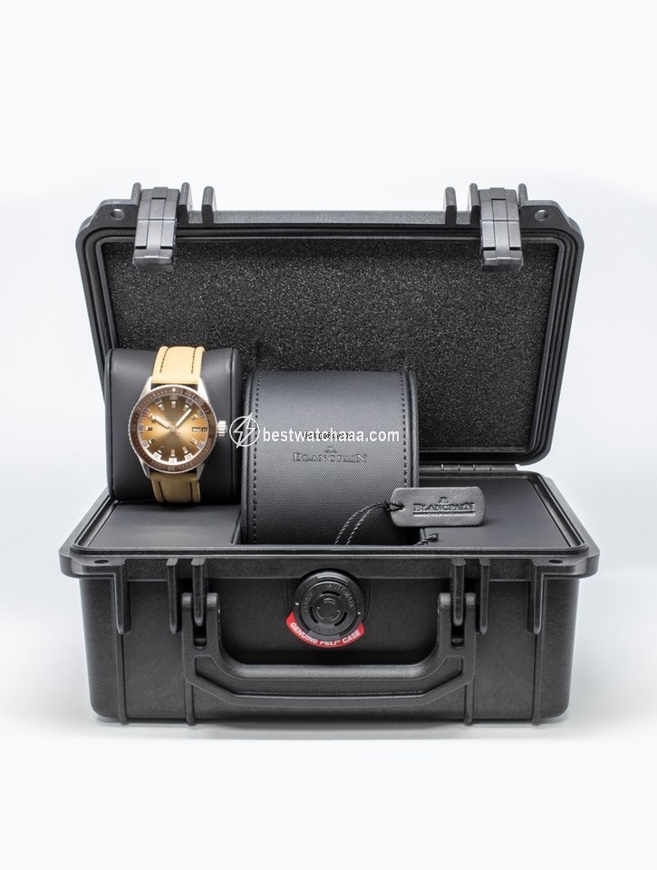 Blancpain Fifty Fathoms Bathyscaphe Mens watch Unisex Automatic Steel 5052-1146-E52A - gallery