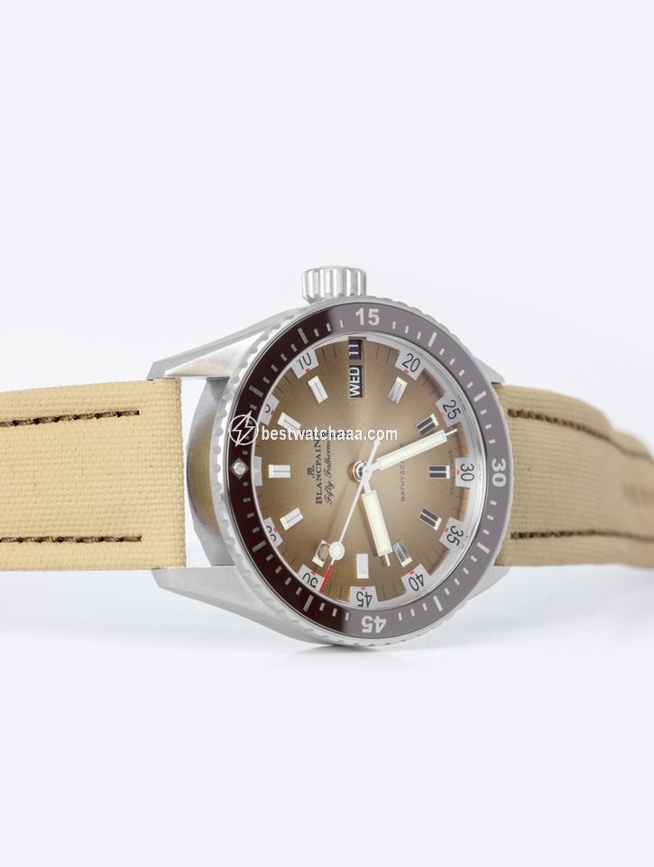 Blancpain Fifty Fathoms Bathyscaphe Mens watch Unisex Automatic Steel 5052-1146-E52A - gallery