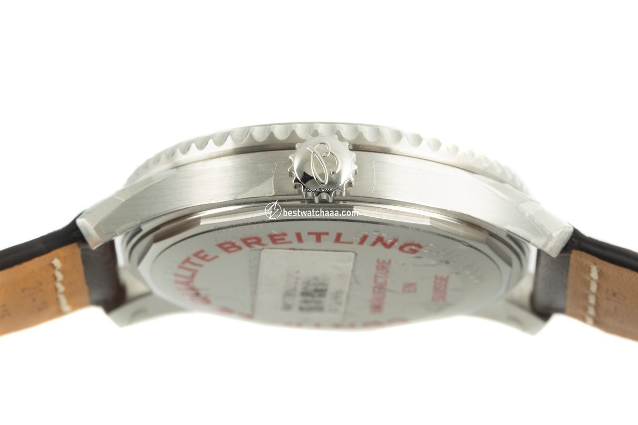 Breitling Aviator 8 Mens watch Unisex Automatic Steel A45330 - gallery