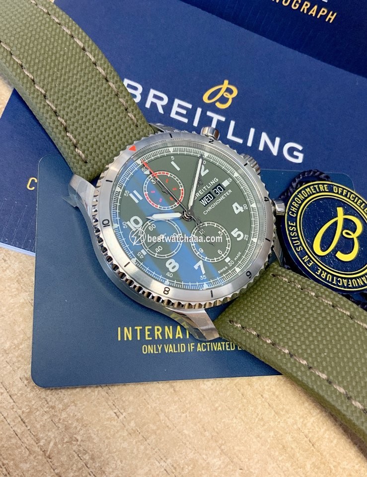 Breitling Aviator 8 Mens watch Unisex Automatic Steel A133161A1L1X1 - gallery