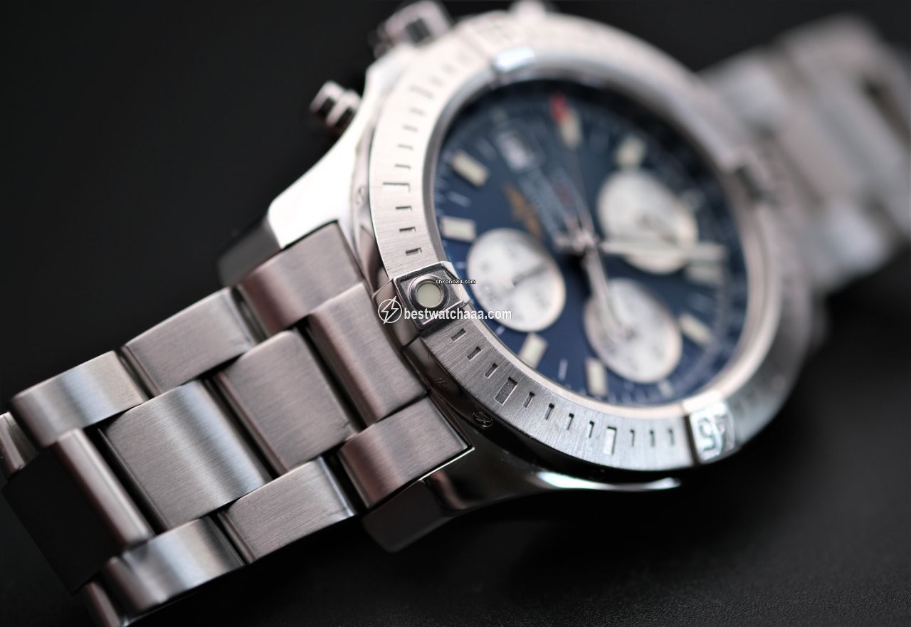 Breitling Colt Chronograph Automatic Mens watch Unisex Automatic Steel A1338811.C914.173A - gallery