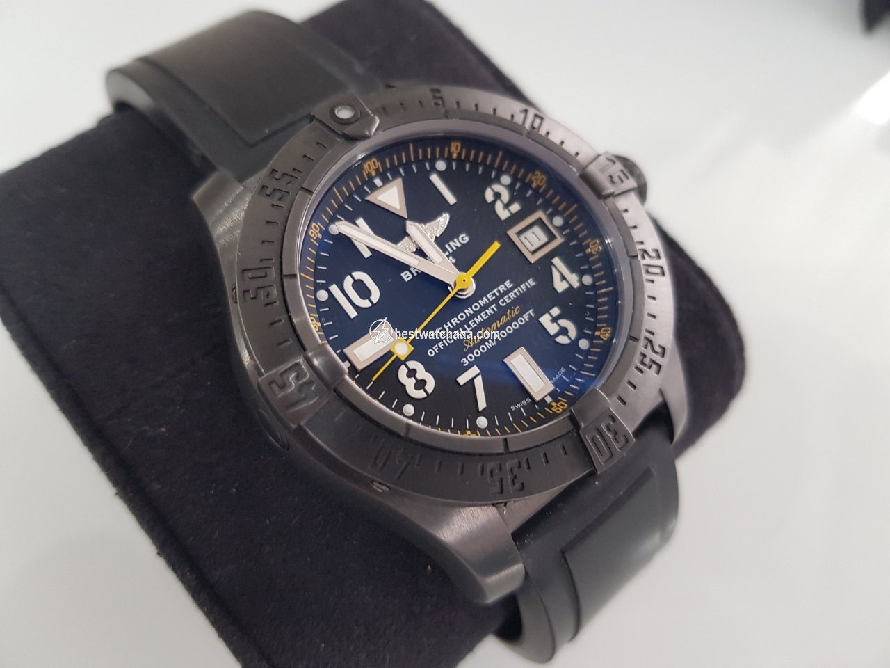 Breitling Avenger Seawolf Mens watch Unisex Automatic Steel M17330B2.BC05.131S.M20SS.1 - gallery