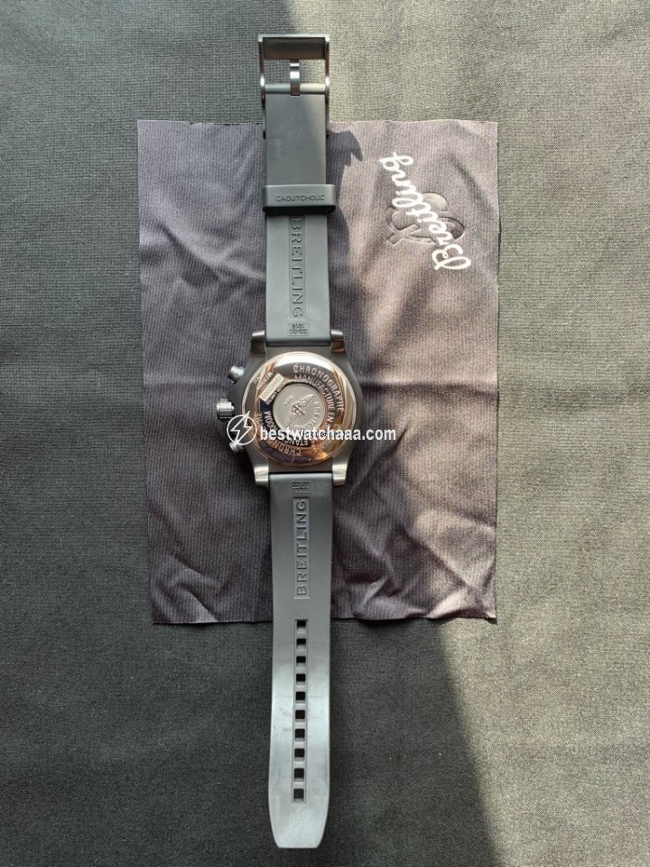 Breitling Avenger Seawolf Mens watch Unisex Quartz Steel M7339010 BA03 - gallery
