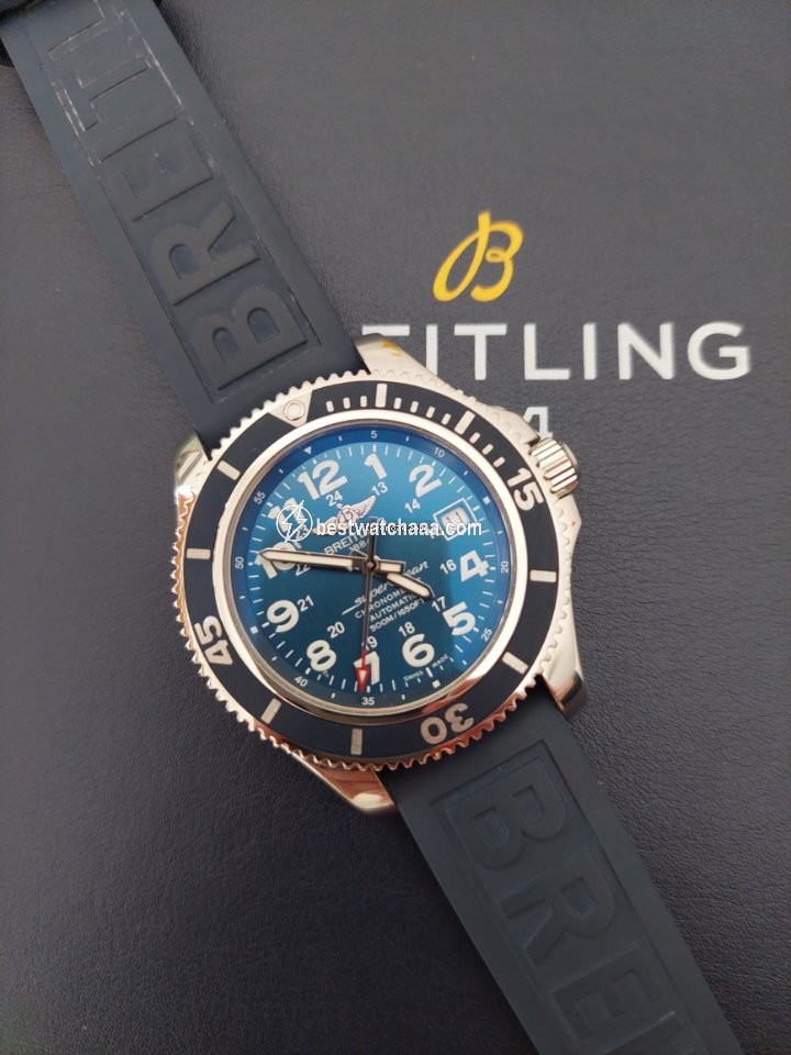 Breitling Superocean II 42 Mens watch Unisex Automatic Steel A17365D1