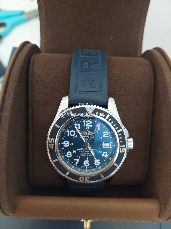 Breitling Superocean II 42 Mens watch Unisex Automatic Steel A17365D1 - gallery