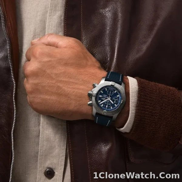 Breitling Avenger Men Automatic Blue Leather Watch A13385101C1X2