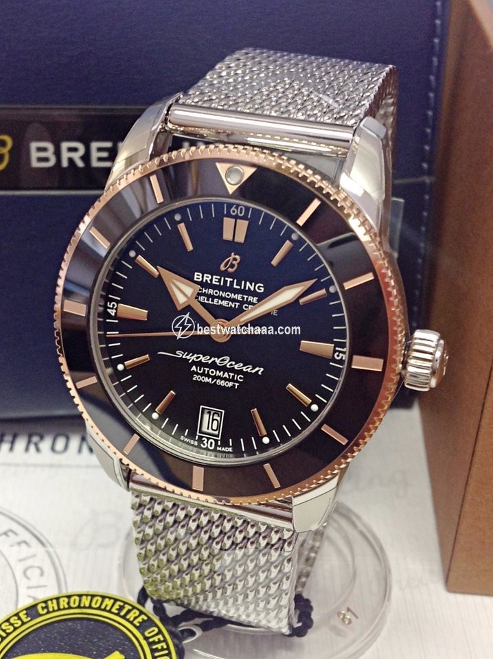 Breitling Superocean Heritage II 42 Mens watch Unisex Automatic Gold Steel UB2010121B1A1