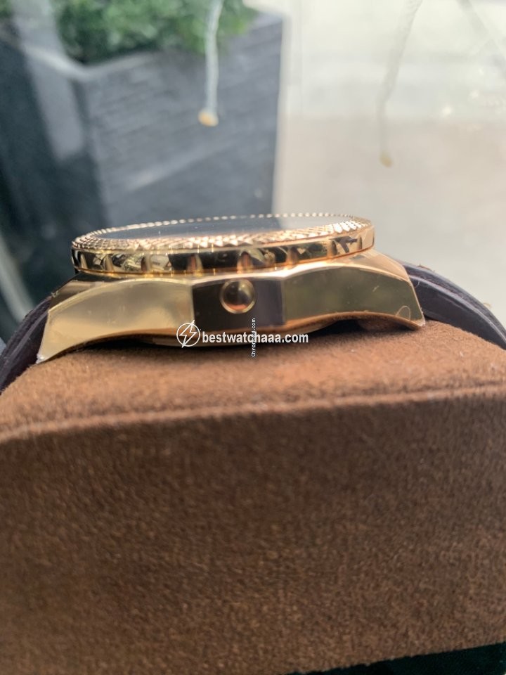 Breitling Bentley B06 Mens watch Unisex Automatic Rose gold RB061112 - gallery