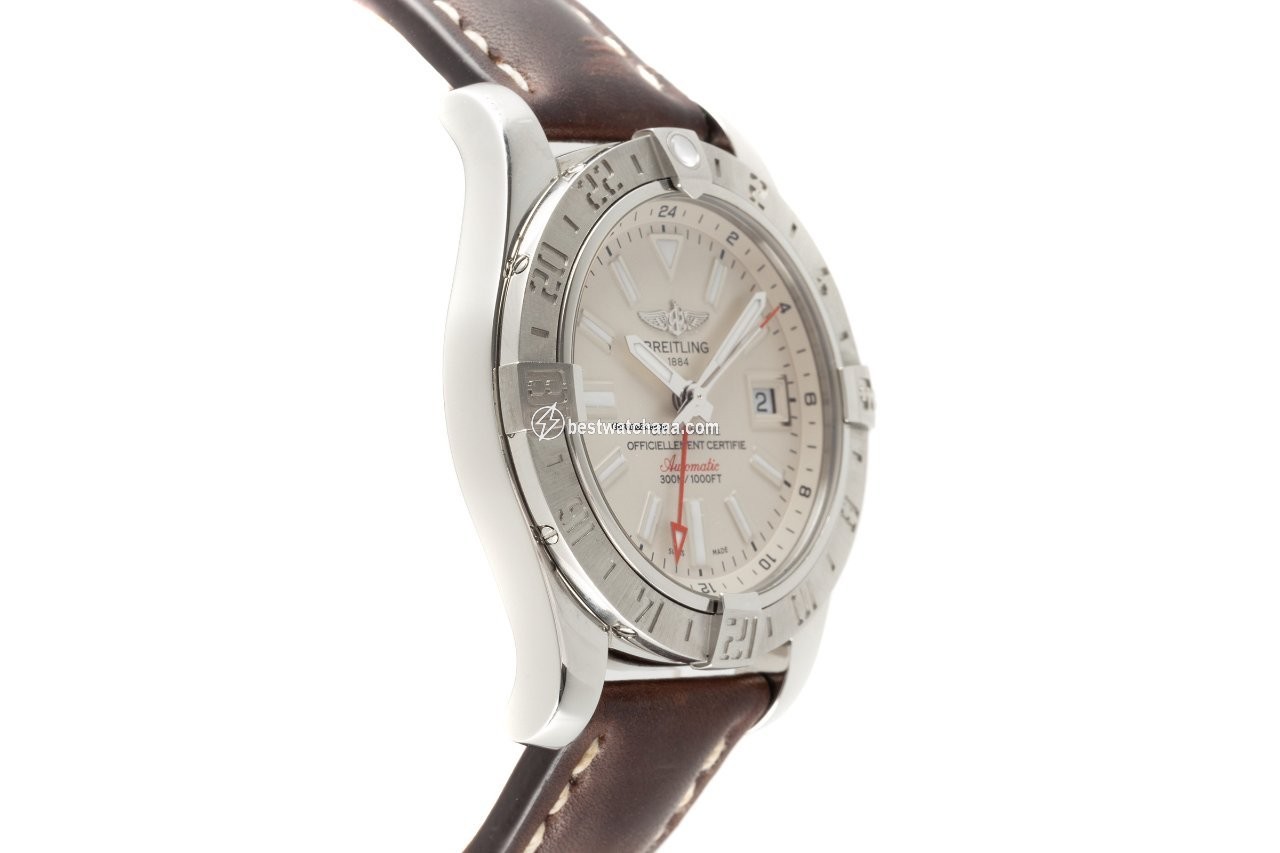 Breitling Avenger II GMT Mens watch Unisex Automatic Steel A3239011 G778 - gallery