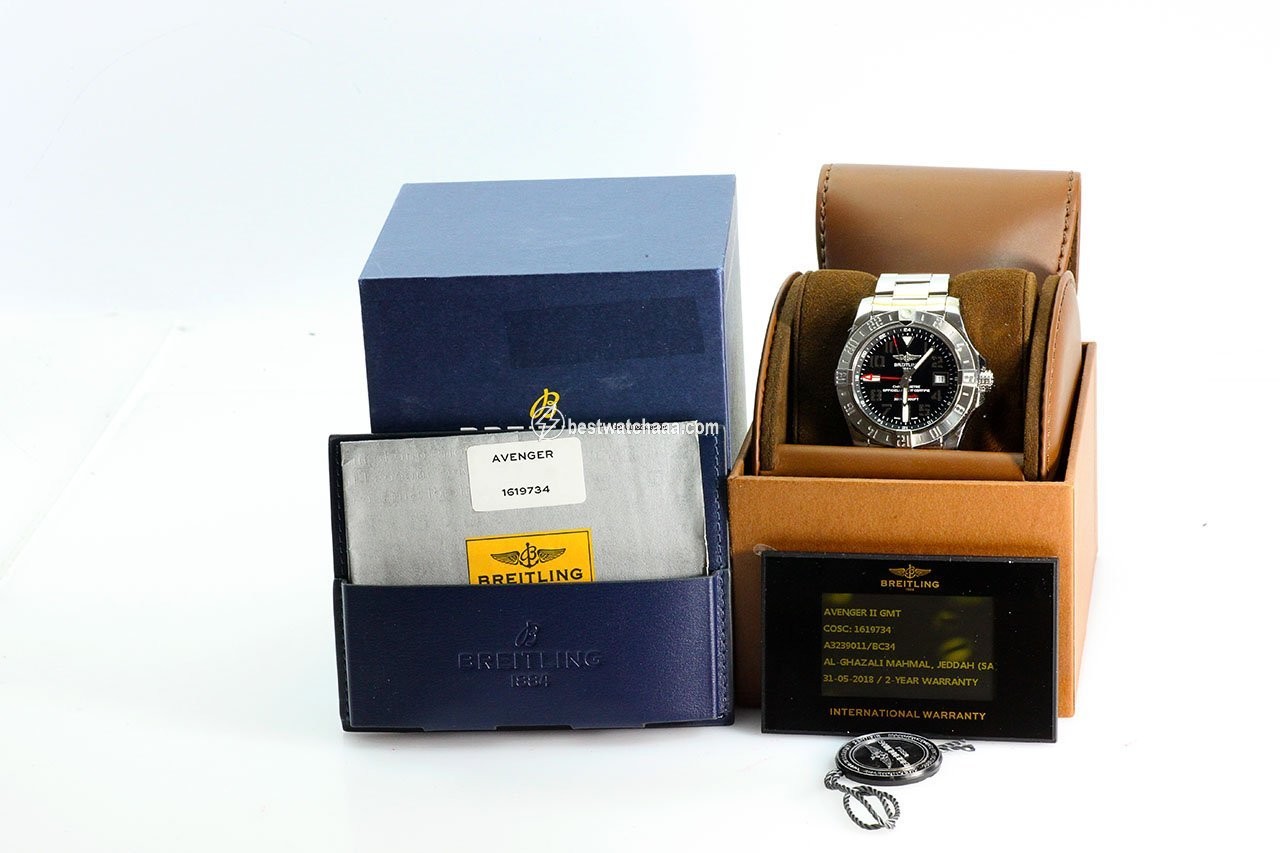 Breitling Avenger II GMT Automatic Steel A3239011 BC34 - gallery