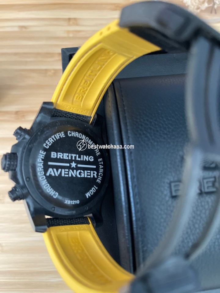 Breitling Avenger Hurricane Mens watch Unisex Automatic Steel XB1210E4 BE89 257S X20D.4 - gallery