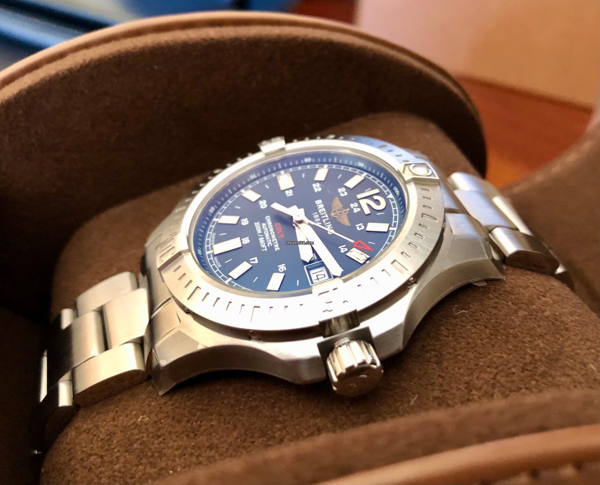 Breitling Chronomat Colt Mens watch Unisex Automatic Steel A17313101C1A1 - gallery