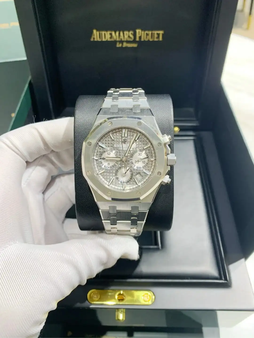 Audemars Piguet Royal Oak Offshore Selfwinding Chronograph Gray 26315ST.OO.1256ST.02 - gallery
