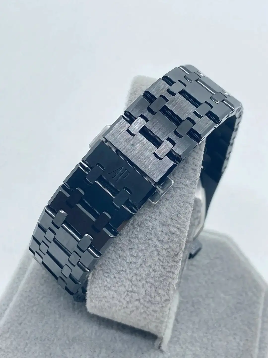 Audemars Piguet Royal Oak Perpetual Calendar Gray 26579CE.OO.1225CE.01 - gallery