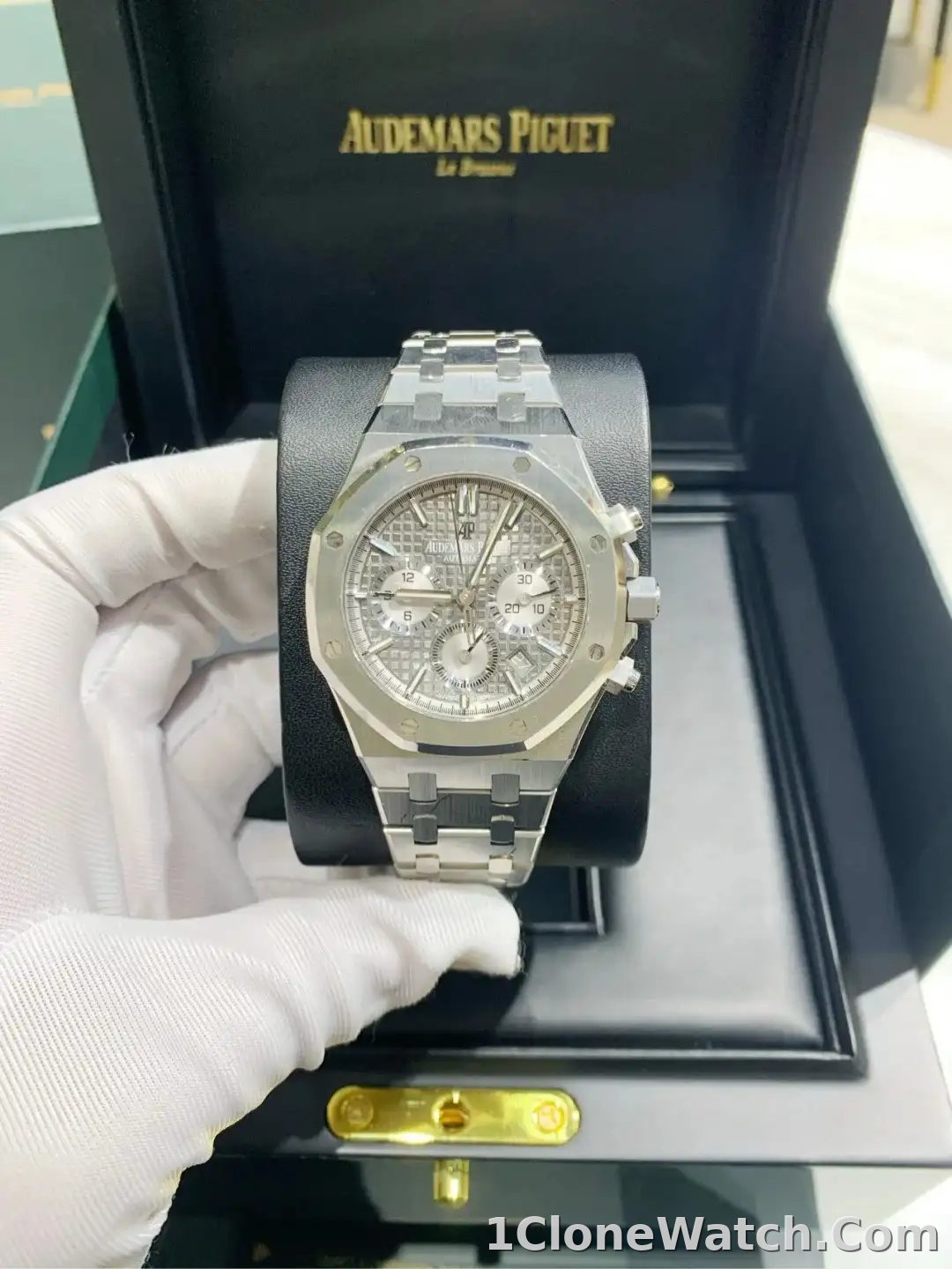 Audemars Piguet Royal Oak Offshore Selfwinding Chronograph Gray 26315ST.OO.1256ST.02