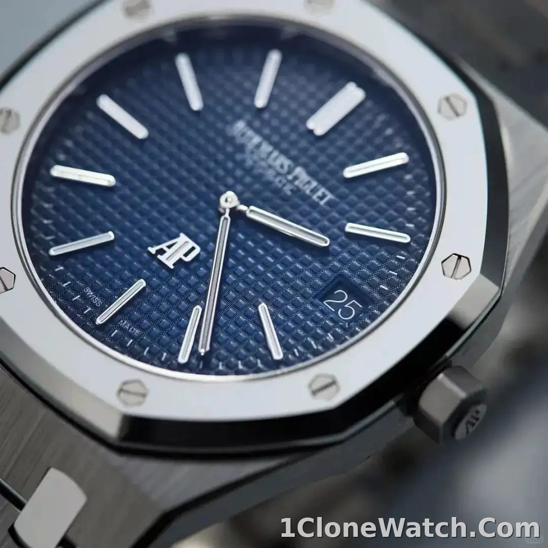 Audemars Piguet Royal Oak Jumbo Extra-Thin Blue 15202IP.OO.1240IP.01