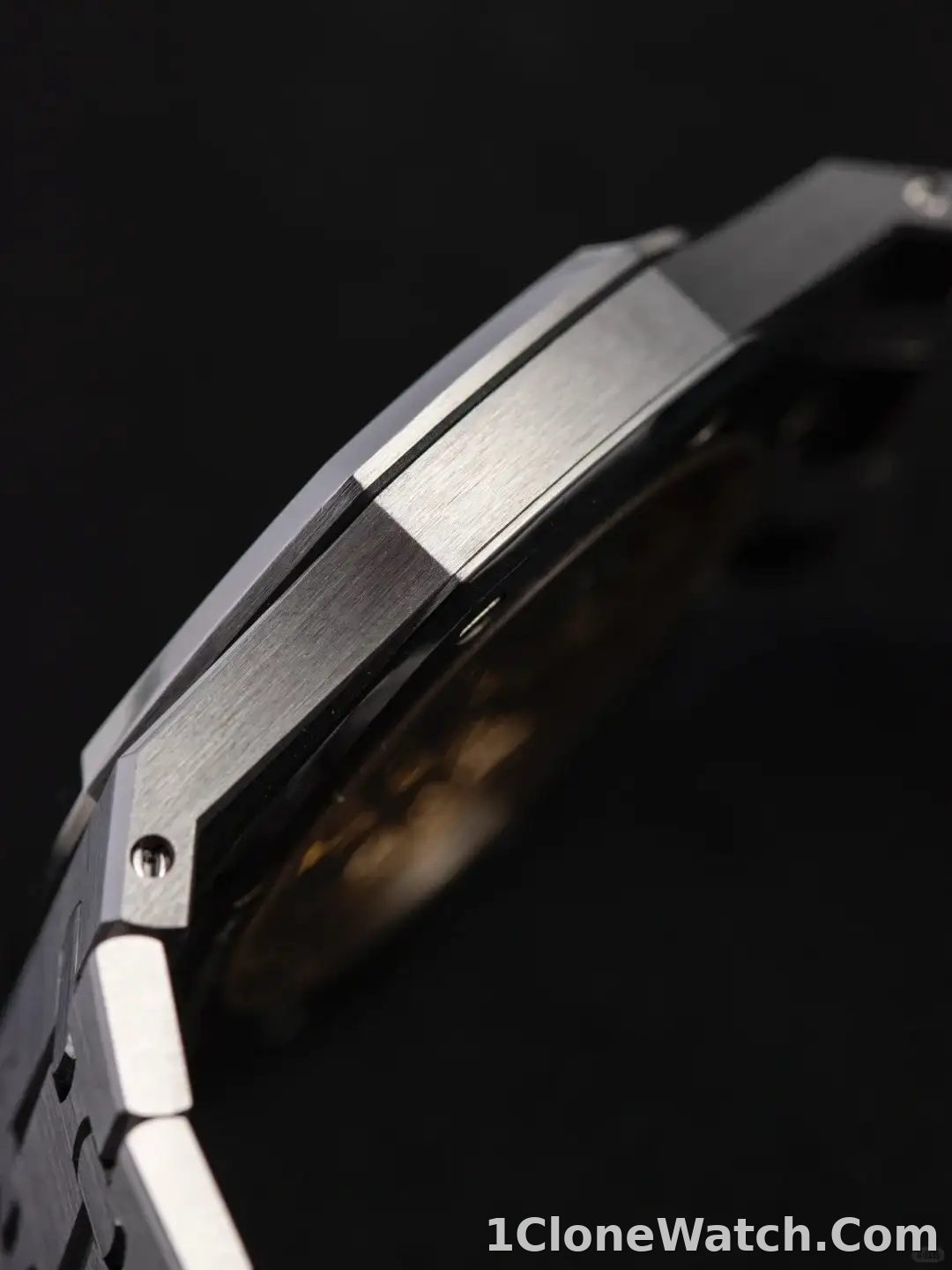 Audemars Piguet Royal Oak Jumbo Extra-Thin Blue 15202ST.OO.1240ST.01