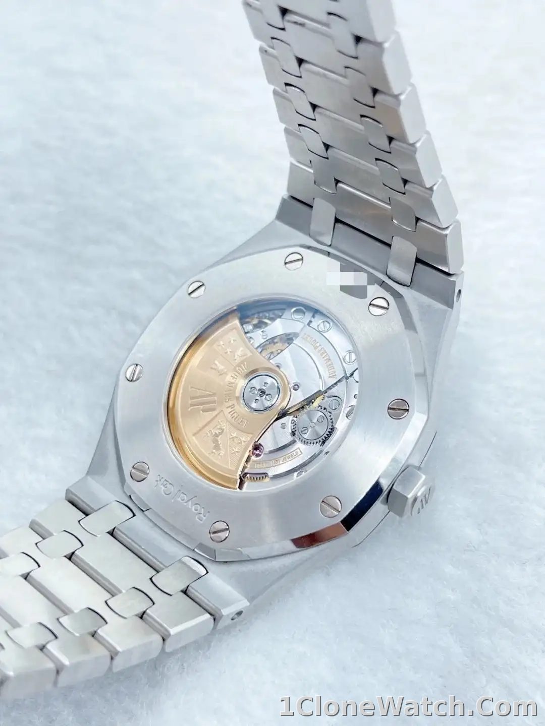 Audemars Piguet Royal Oak Selfwinding Blue 15400ST.OO.1220ST.03
