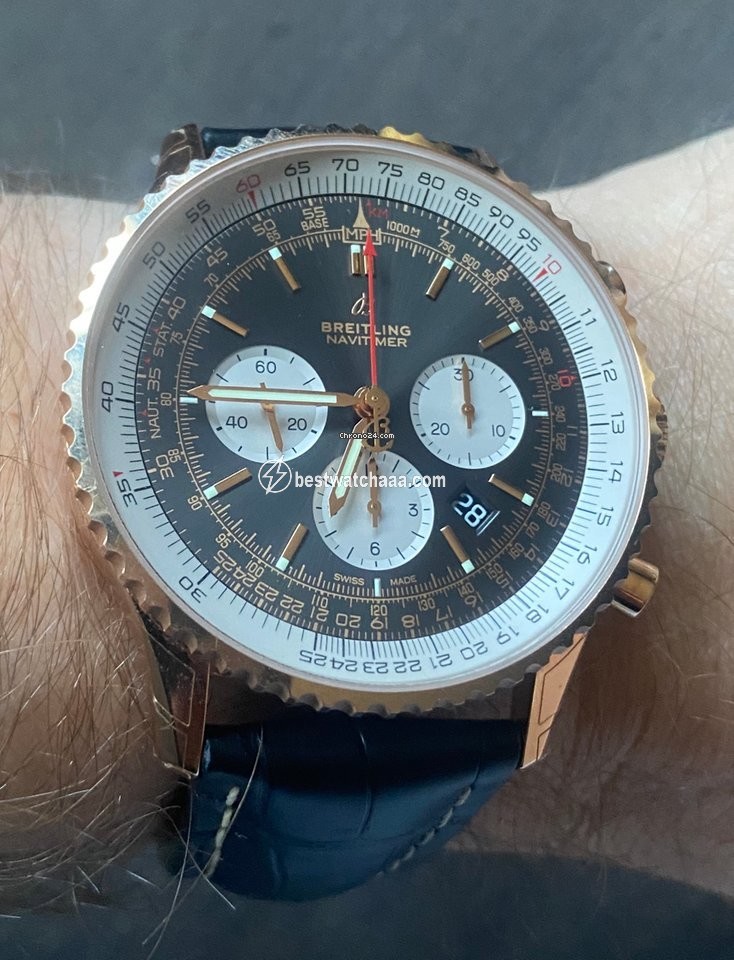 Breitling Navitimer 01 (46 MM) Mens watch Unisex Automatic Rose gold RB0127121F1P1