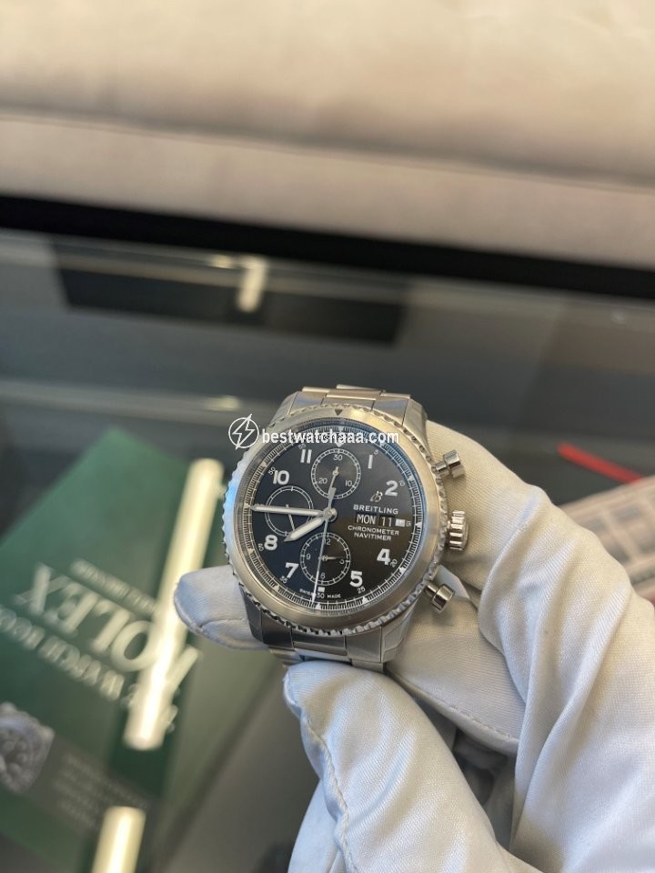 Breitling Navitimer 8 Mens watch Unisex Automatic Steel A13314101C1A1 - gallery