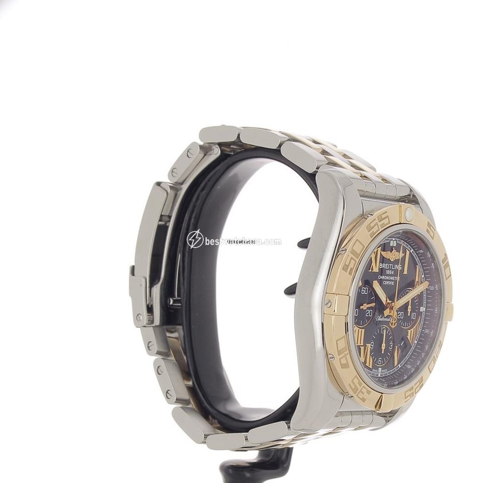 Breitling Chronomat 44 Mens watch Unisex Automatic Gold Steel CB011012 B957 - gallery