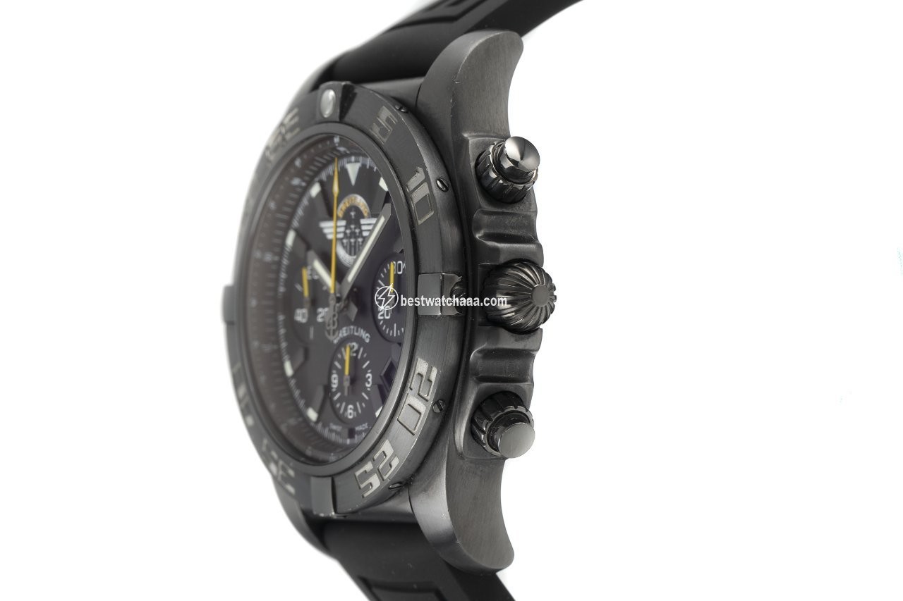 Breitling Chronomat 44 Mens watch Unisex Automatic Steel MB0110 - gallery