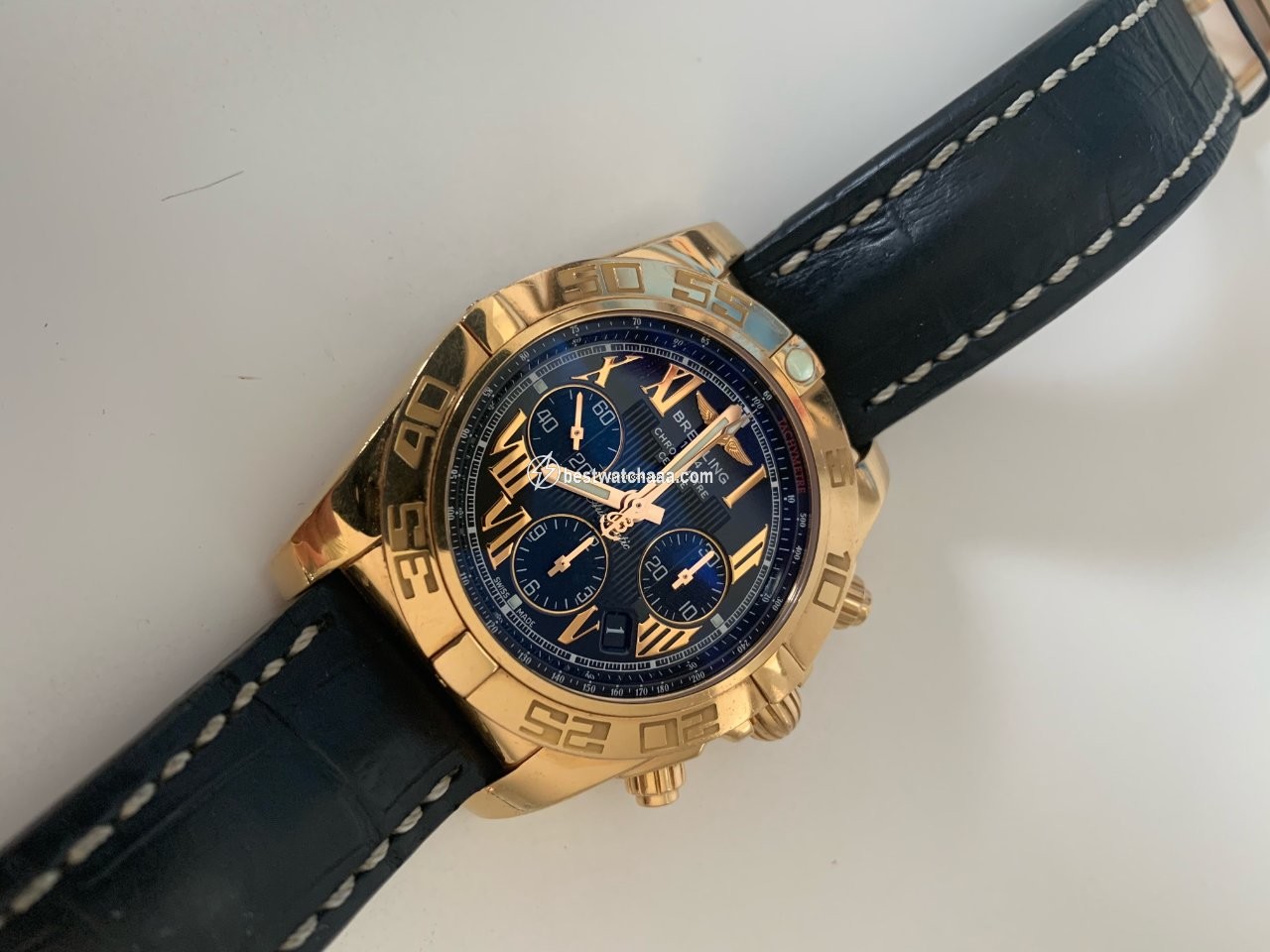 Breitling Chronomat 44 Mens watch Unisex Automatic Rose gold HB011012 B957 - gallery