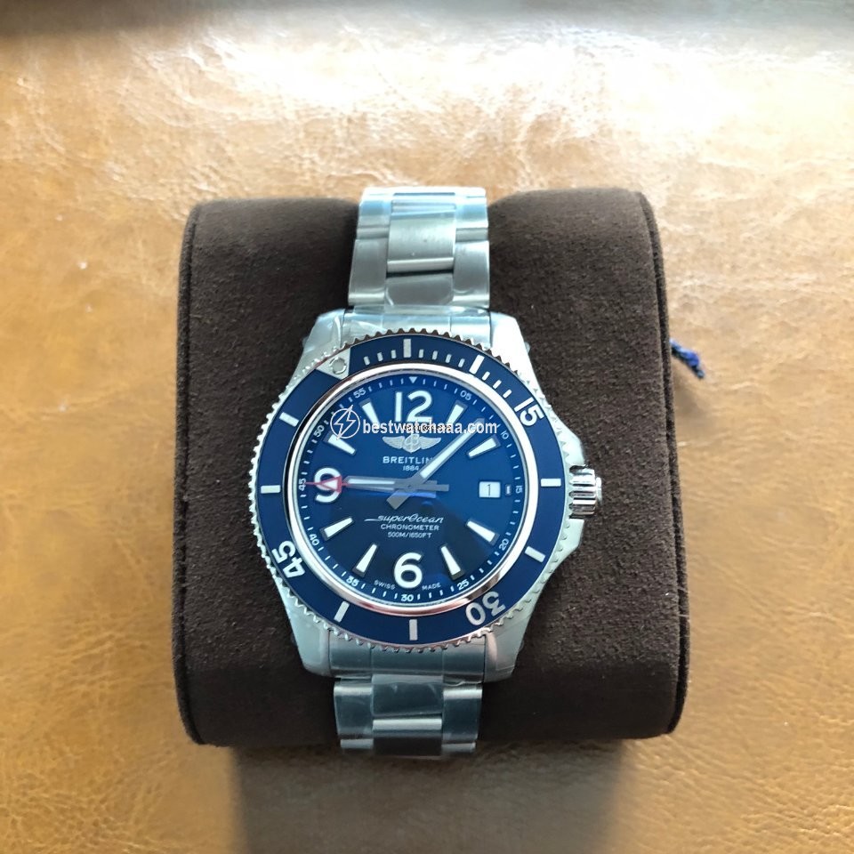 Breitling Superocean 42 Mens watch Unisex Automatic Steel A17366D81C1A1 - gallery