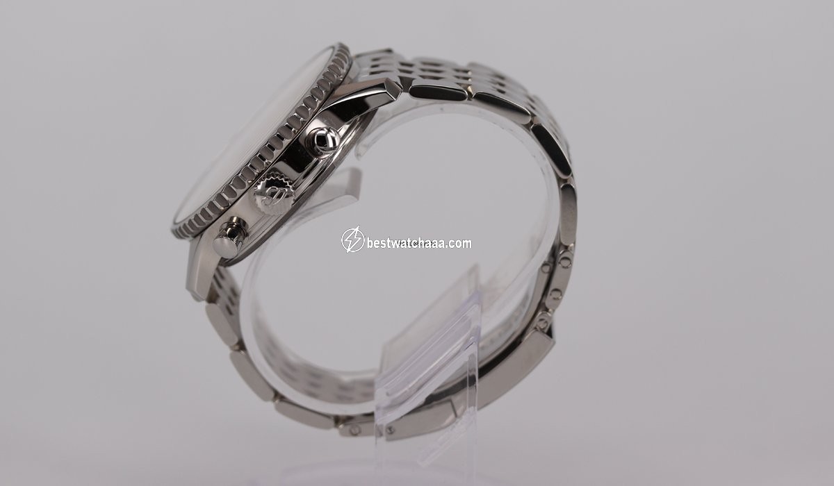 Breitling Navitimer 01 Automatic Steel AB0127 - gallery