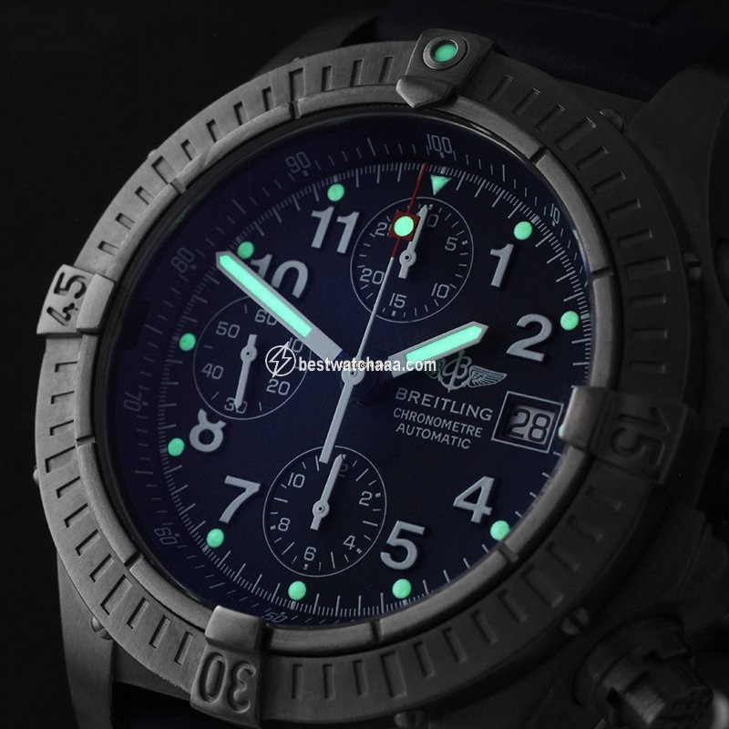 Breitling Avenger Mens watch Unisex Automatic E13360 - gallery