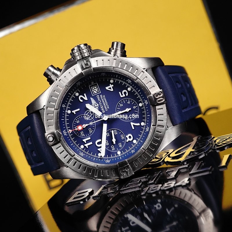 Breitling Avenger Mens watch Unisex Automatic E13360 - gallery