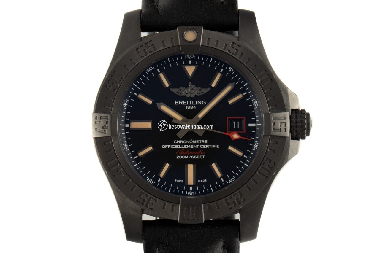 Breitling Avenger Blackbird 44 Mens watch Unisex Automatic Titanium V17311