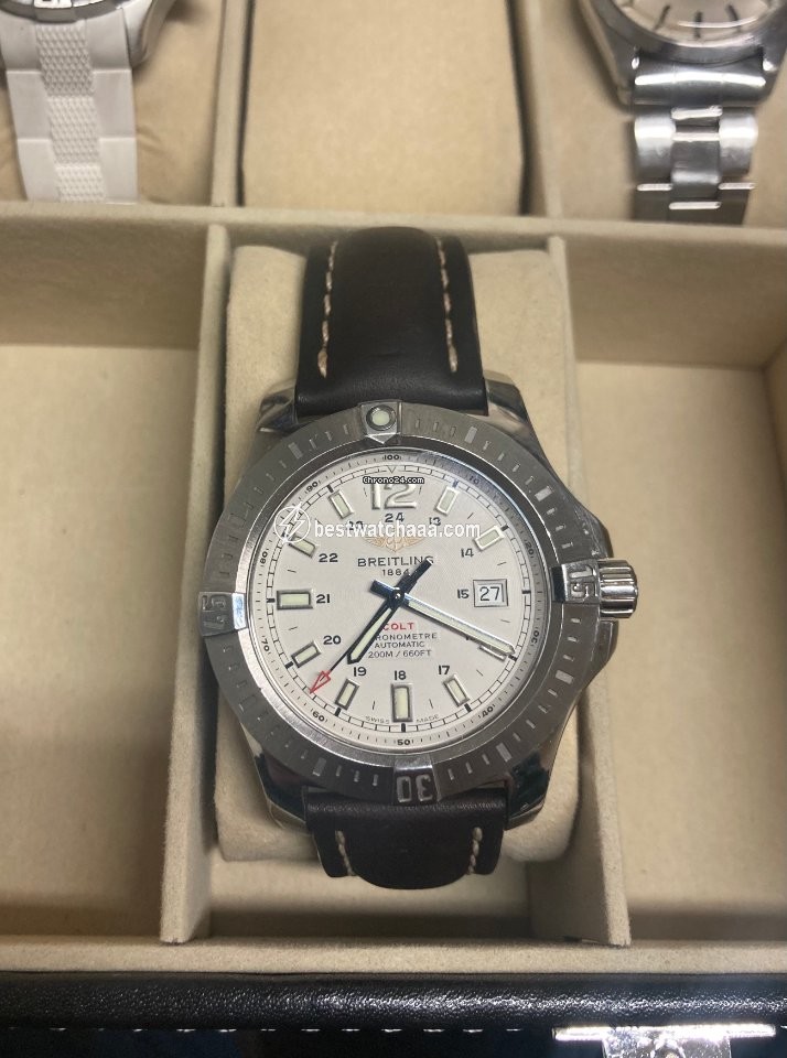 Breitling Colt Automatic Steel A1738811 G791 - gallery